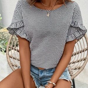 Gingham Ruffle Sleeve Top - Black and White